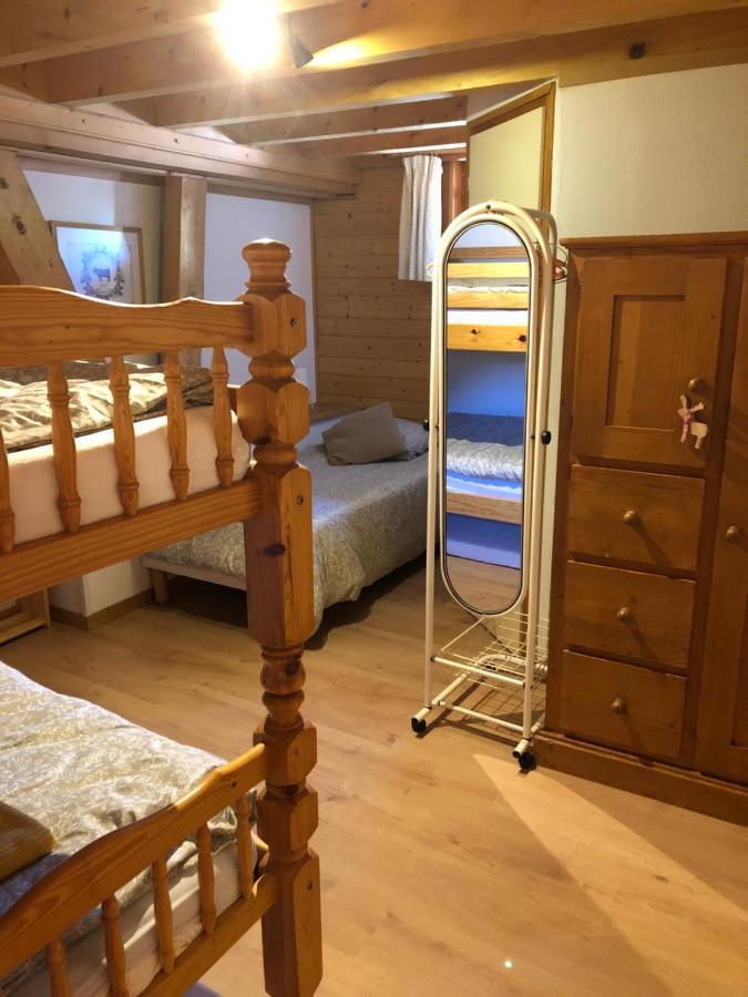 Central Hostel Chatel Ngoại thất bức ảnh