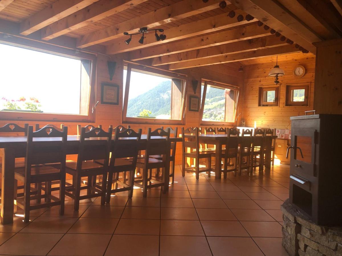 Central Hostel Chatel Ngoại thất bức ảnh