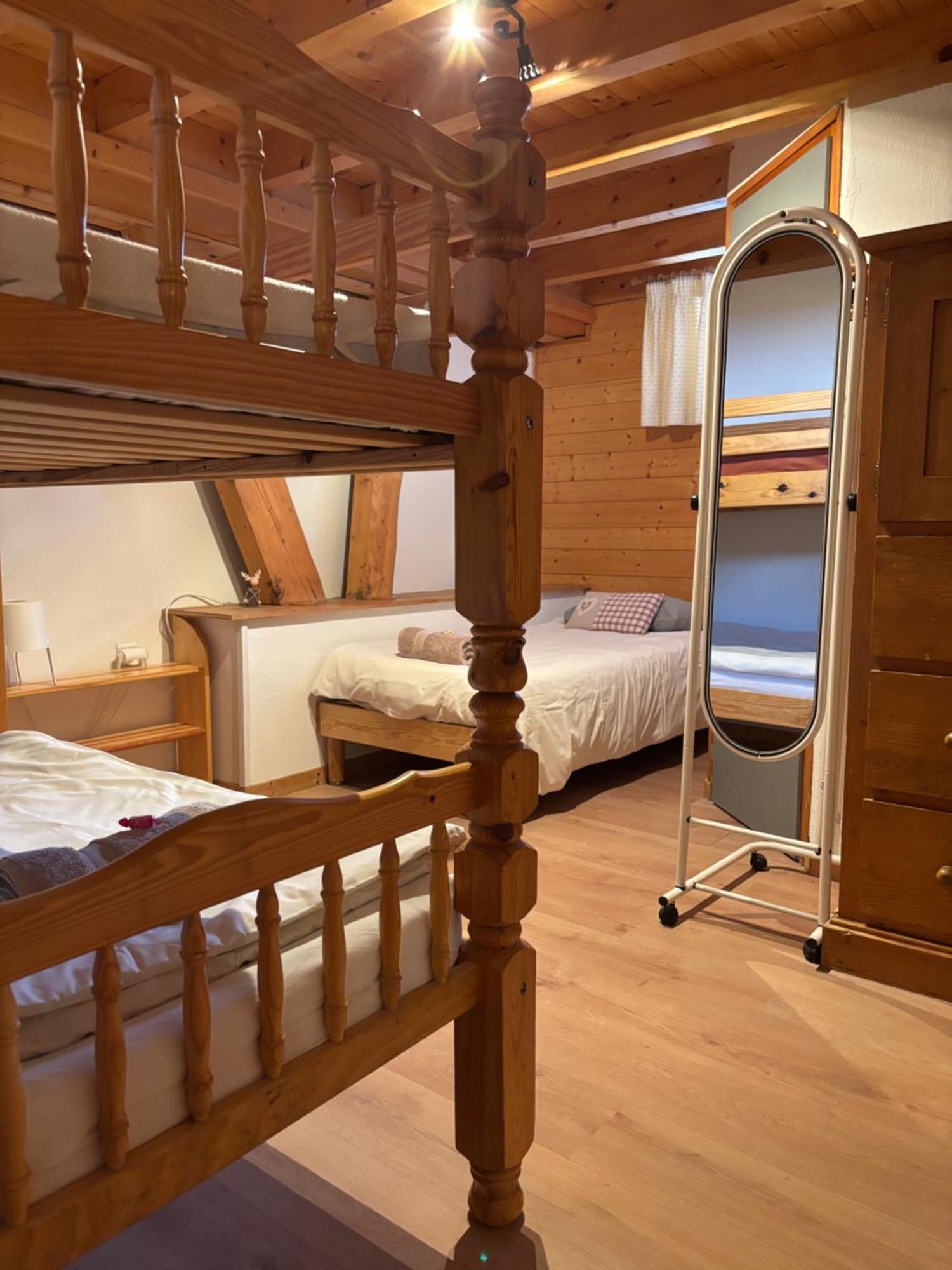 Central Hostel Chatel Ngoại thất bức ảnh