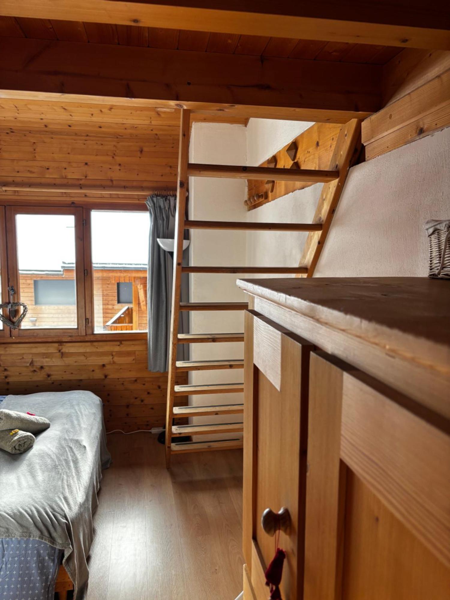 Central Hostel Chatel Ngoại thất bức ảnh