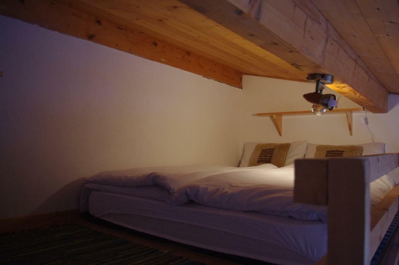 Central Hostel Chatel Ngoại thất bức ảnh
